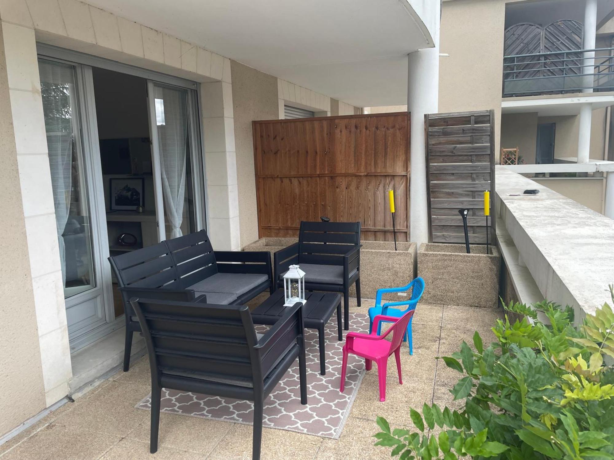 Appartement Avec Parking & Linge Inclus & Local Velos บลัวส์ ภายนอก รูปภาพ