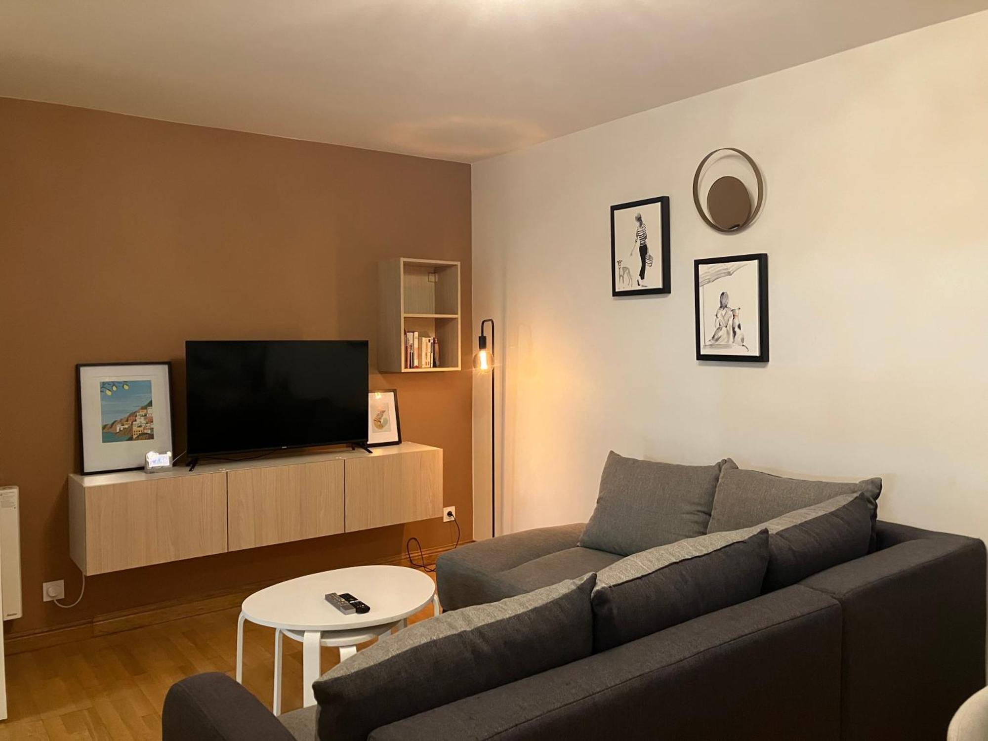 Appartement Avec Parking & Linge Inclus & Local Velos บลัวส์ ภายนอก รูปภาพ